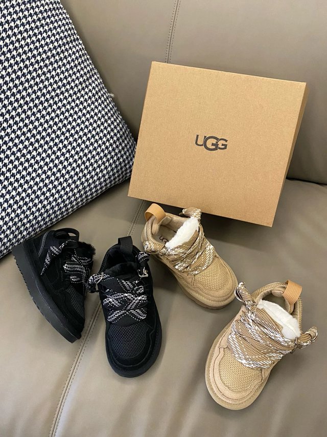 UGG Children's snow boots: seller detail photo 7