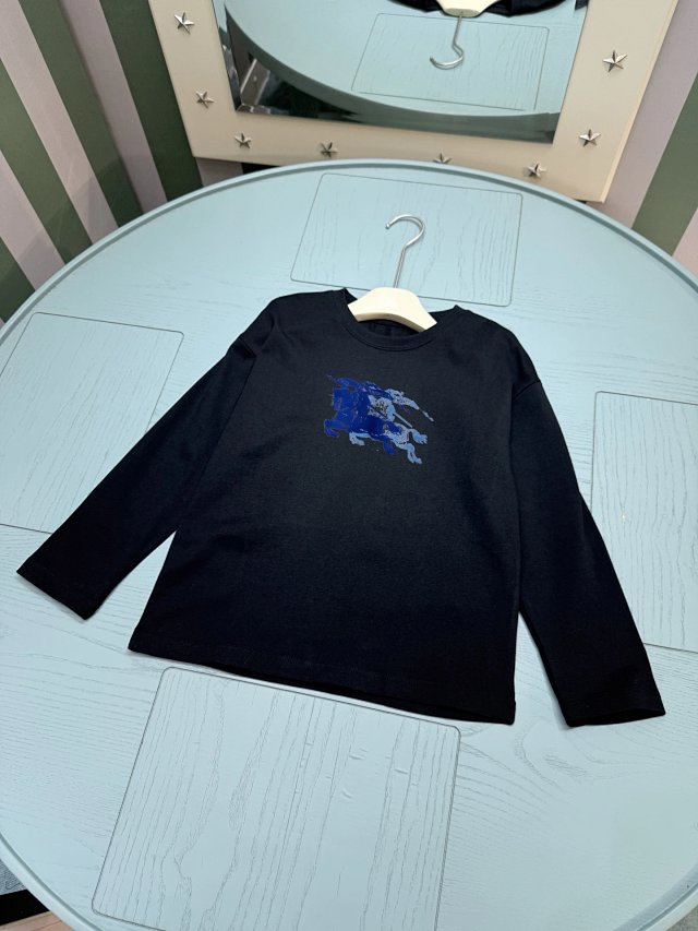 Burberry Children’s Hoodie: seller detail photo 4