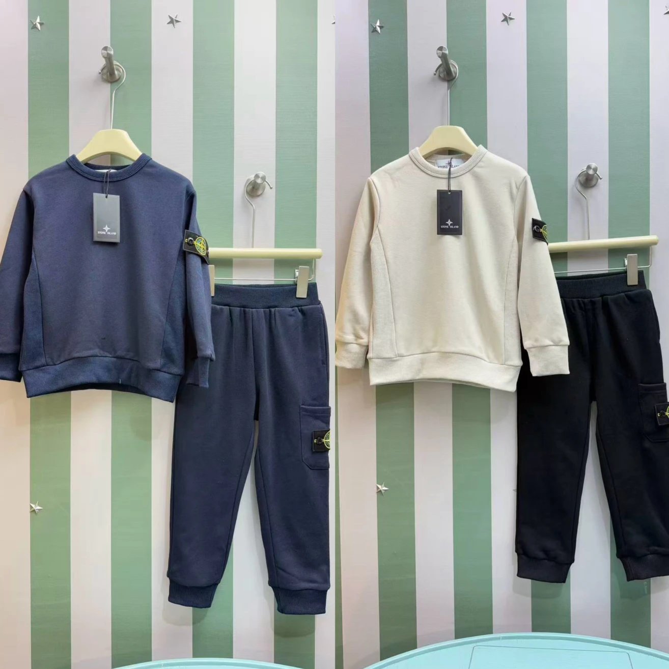 Junior Crewneck Sweatshirt & Joggers Set