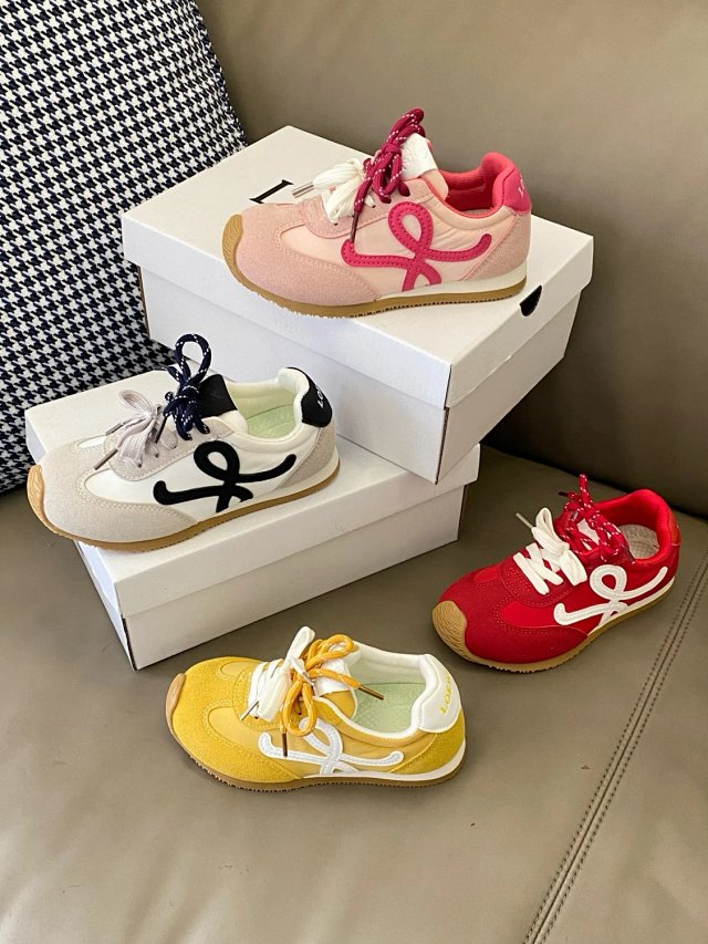 Loewe Children's Shoes: seller detail photo 12