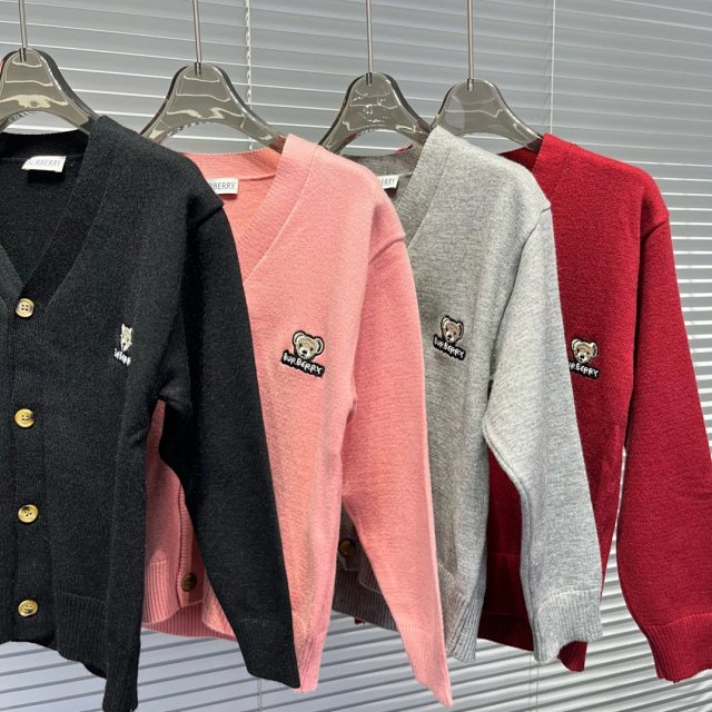 Burberry Children's Hoodie: seller detail photo 2