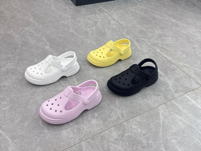 Crocs Children's Slippers Shoes: seller detail photo 3