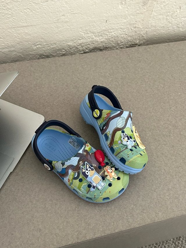 Crocs Children's Slippers Shoes: seller detail photo 11