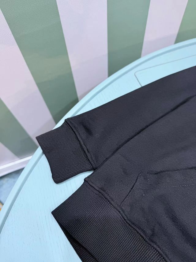 Burberry Children‘s Set: seller detail photo 6