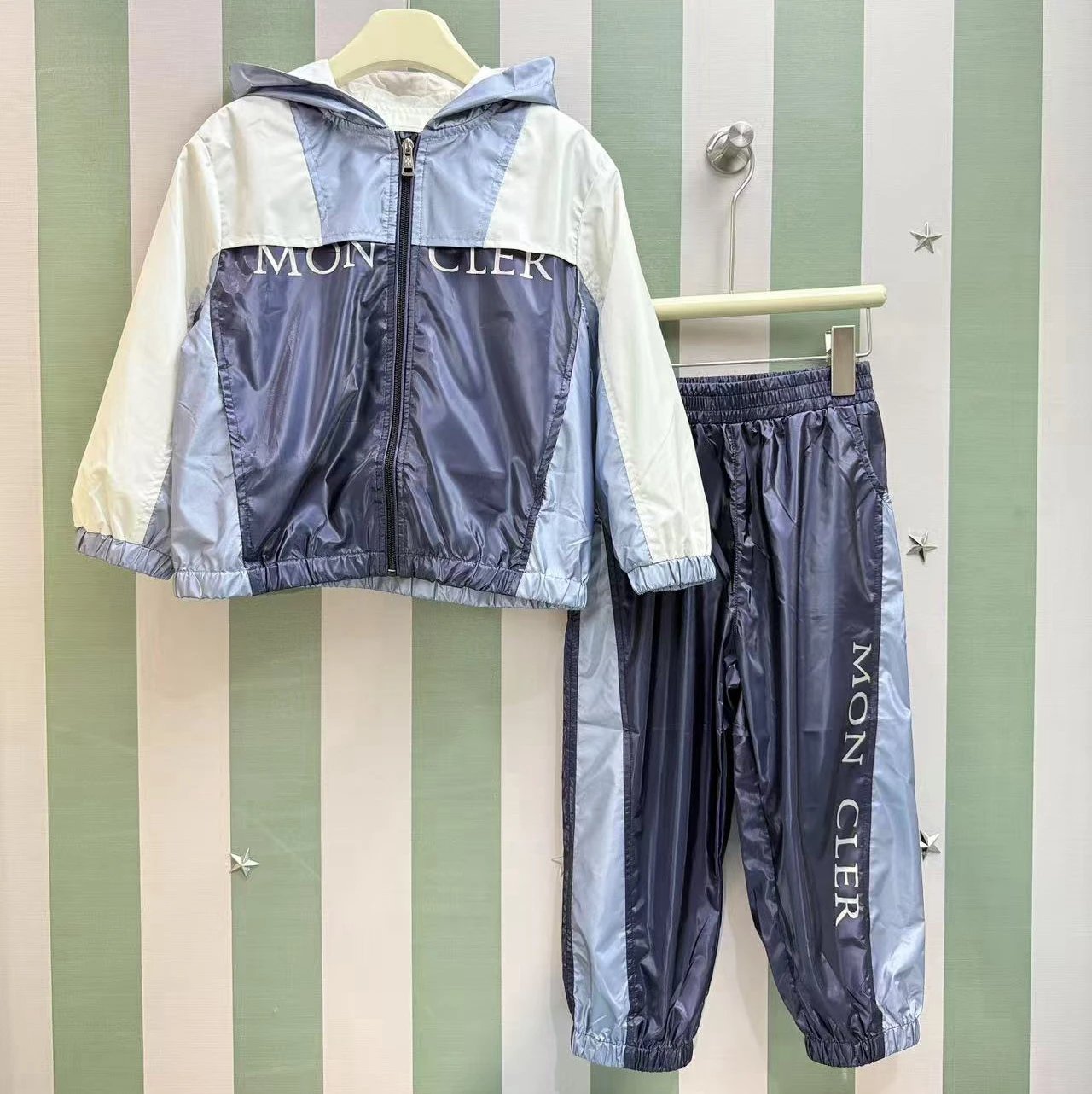 Moncler Children’s Set | 1 colorways
