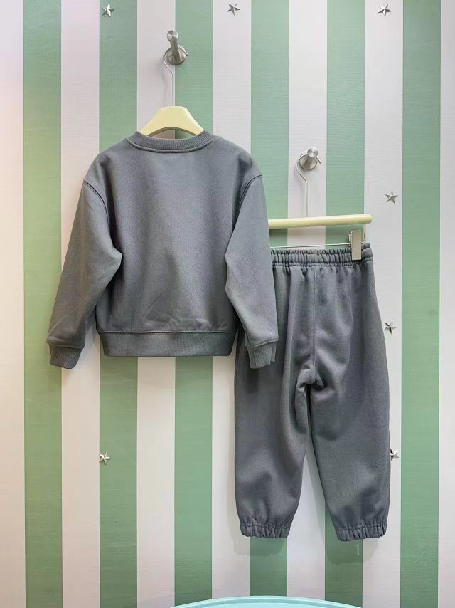 Balenciaga children's Set: seller detail photo 2