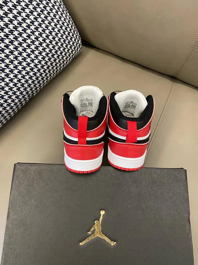 Nike Jordan1 children's Shoes: seller detail photo 9