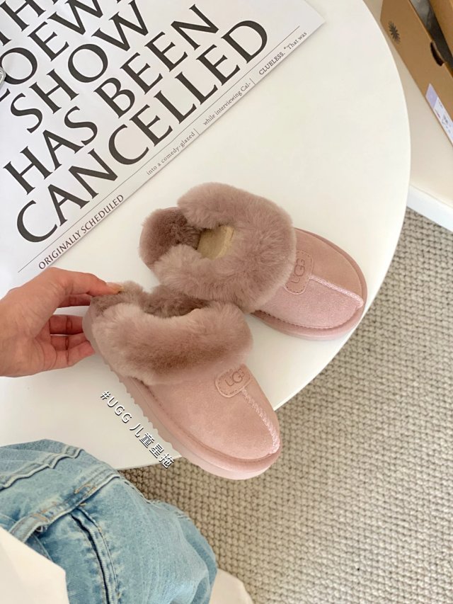 UGG Children's snow boots: seller detail photo 6