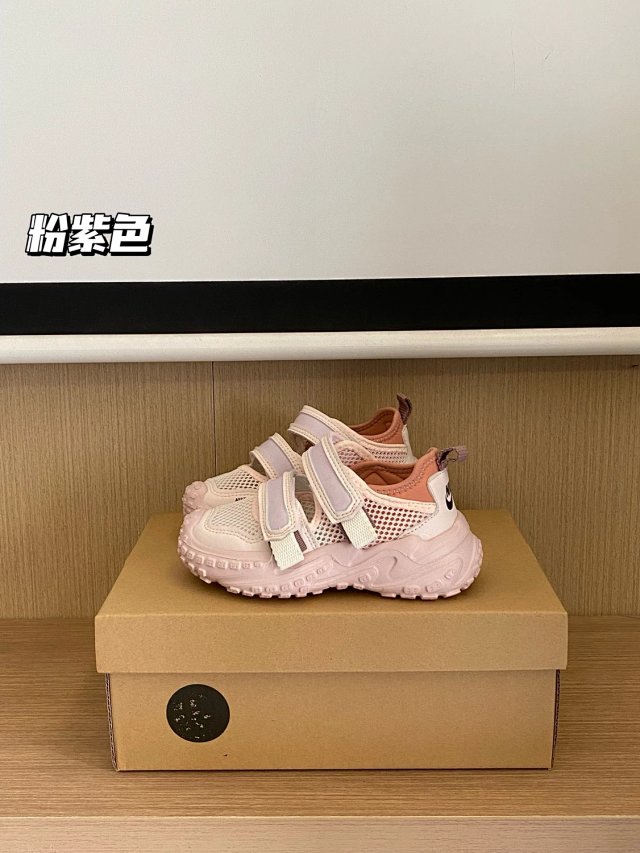 Nike children's Silppers Shoes: seller detail photo 14