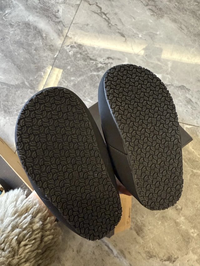 Adidas Children's Shoes: seller detail photo 9