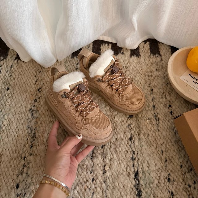 UGG Children's snow boots: seller detail photo 10