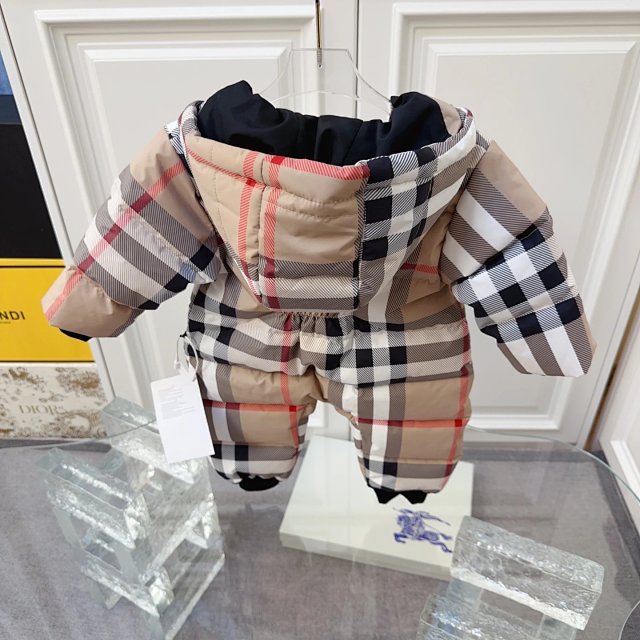Burberry Children's Jumpsuit: seller detail photo 14