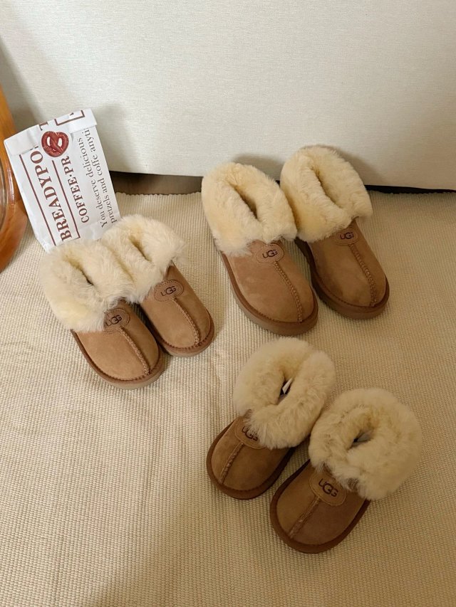 UGG Children's snow boots: seller detail photo 6