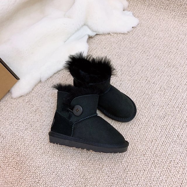 UGG Children's snow boots: seller detail photo 5