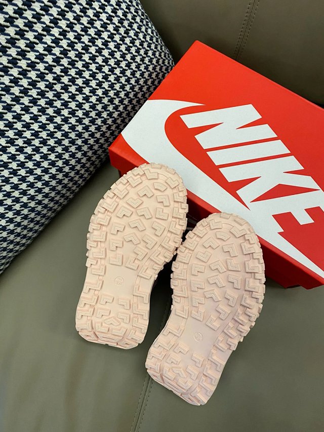 Nike Children‘s Shoes: seller detail photo 10