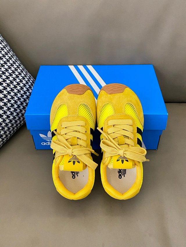 Adidas Children's Shoes: seller detail photo 6