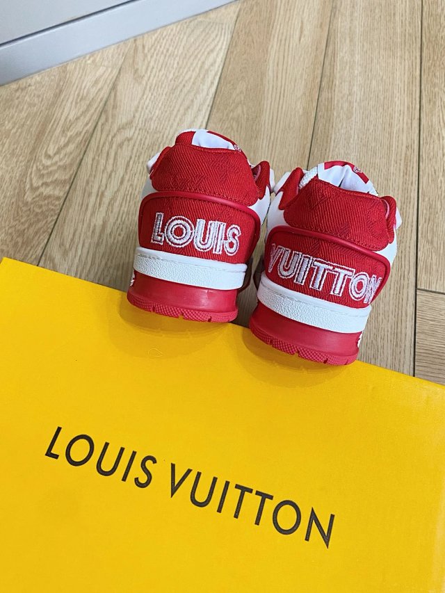 LV Louis Vuitton Children's Shoes: seller detail photo 10