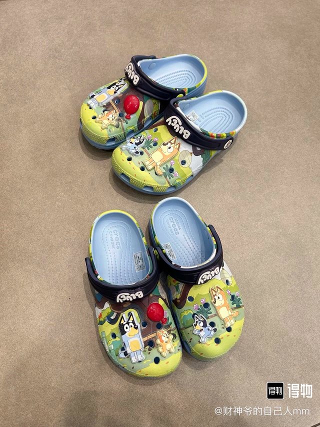 Crocs Children's Slippers Shoes: seller detail photo 14