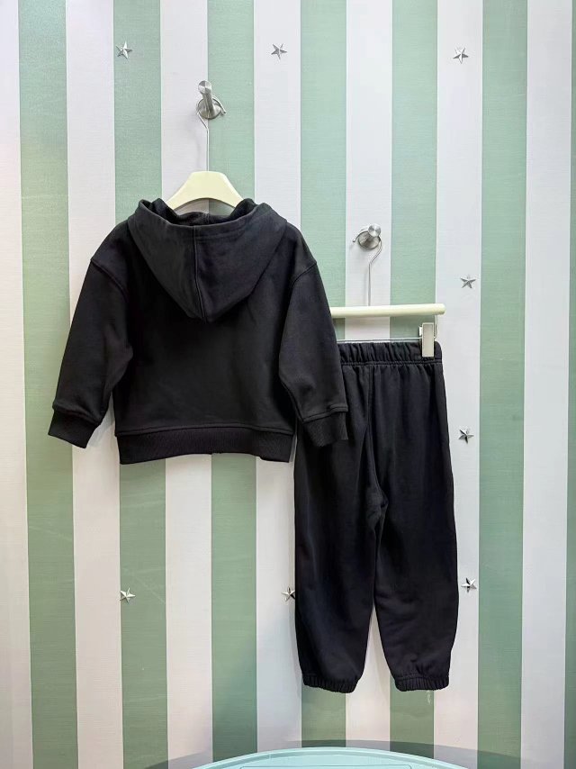 Ralph Lauren Children's Set: seller detail photo 2