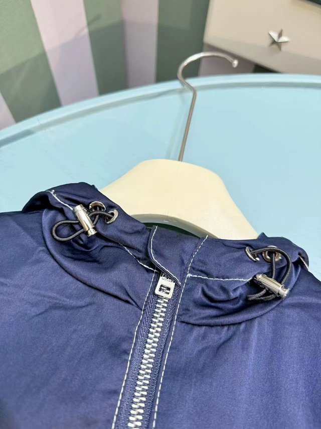 Prada Children‘s Sey: seller detail photo 6