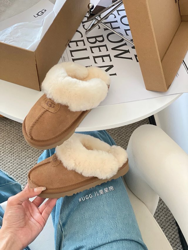 UGG Children's snow boots: seller detail photo 10