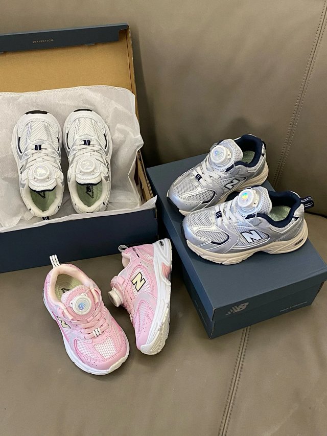 New Balance 530 children's Shoes: seller detail photo 4