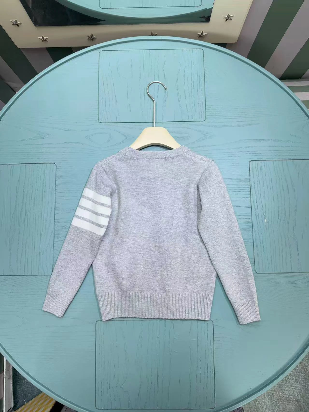 Thom Browne Dog Embroidery V-Neck Cardigan Gray - 4