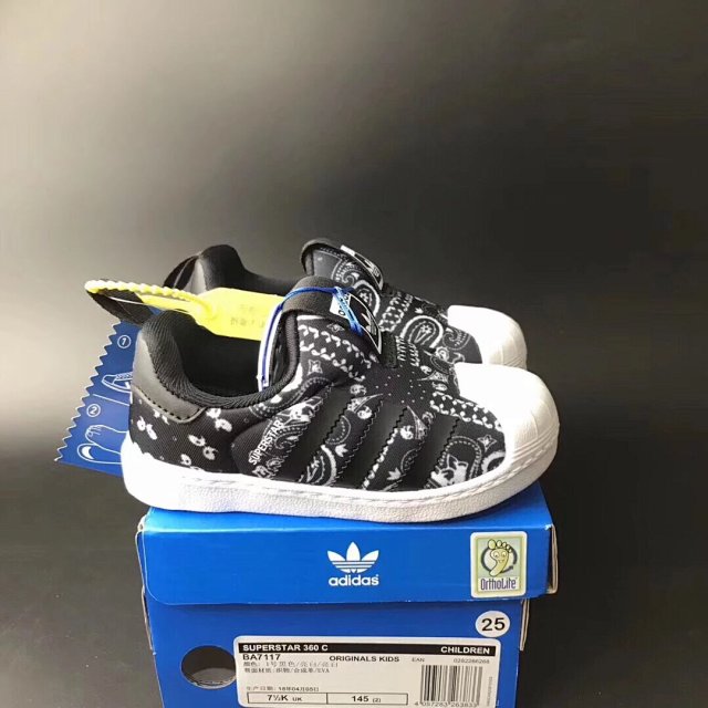 Adidas Children's Shoes: seller detail photo 10