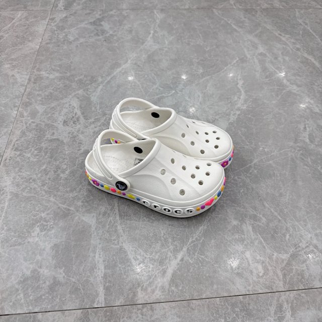 Crocs Children's Slippers Shoes: seller detail photo 12