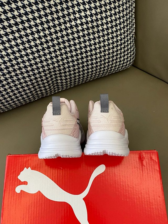 PUMA Children's Shoes: seller detail photo 8