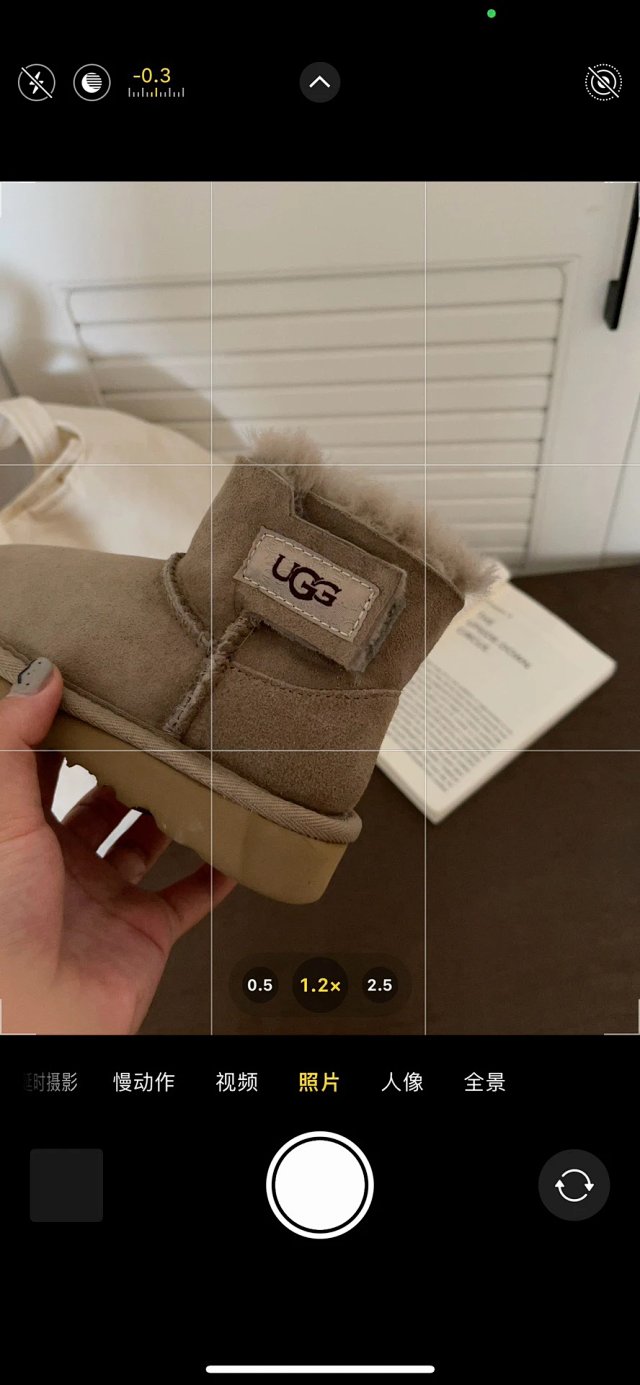UGG Children's snow boots: seller detail photo 5