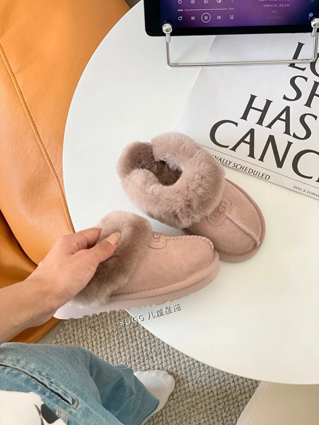 UGG Children's snow boots: seller detail photo 7