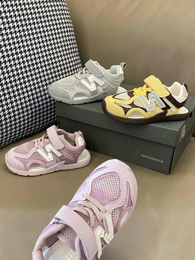 New Balance children's Slippers Shoes: seller detail photo 10