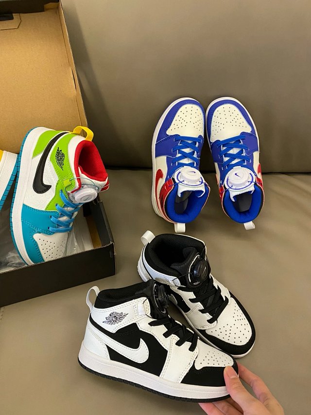 Nike Jordan1 children's Shoes: seller detail photo 8