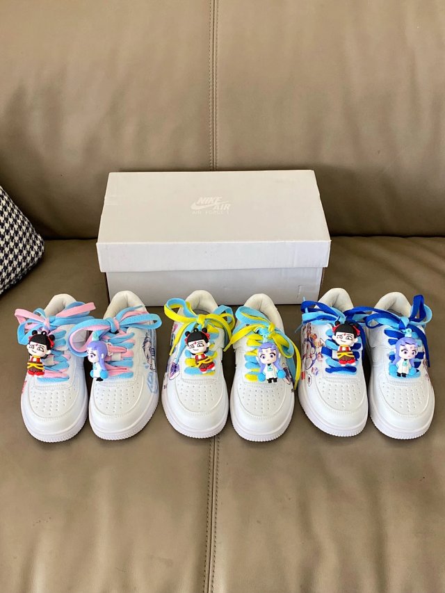 Nike children's Shoes: seller detail photo 9
