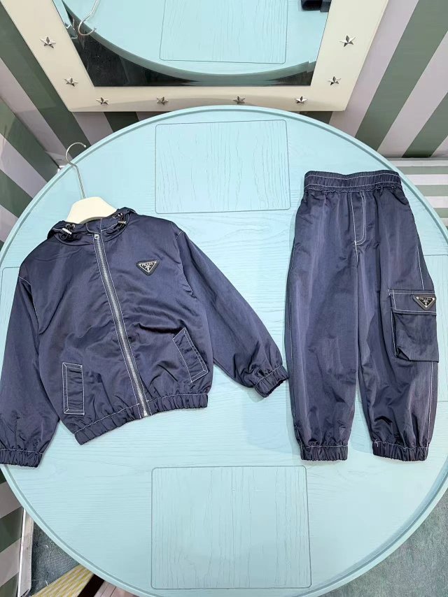 Prada Children‘s Sey: seller detail photo 3