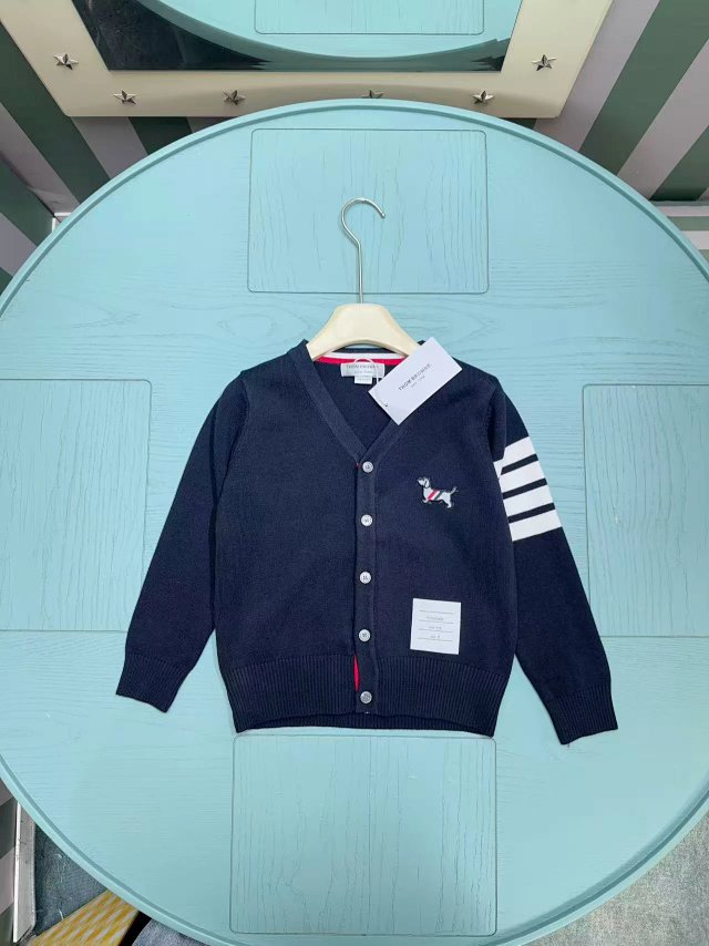 Dior Children's Hoodie: seller detail photo 8