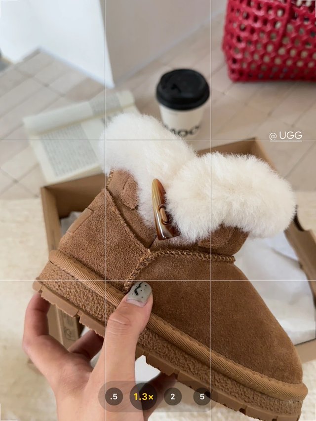 UGG Children's snow boots: seller detail photo 10