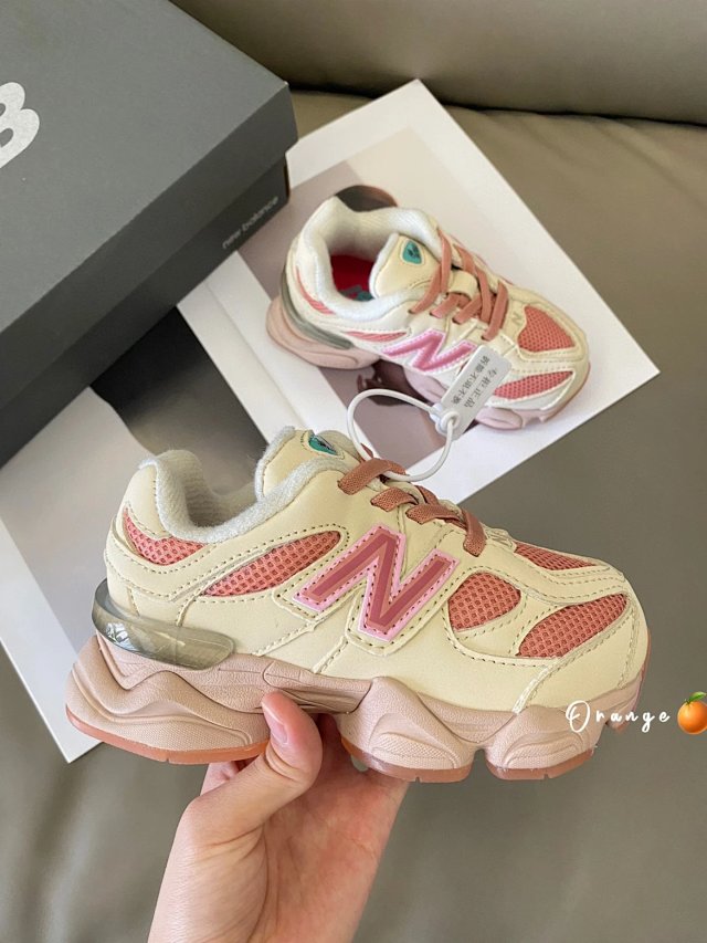New Balance 9060 children's Shoes: seller detail photo 7