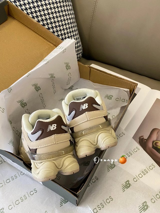 New Balance 9060 children's Shoes: seller detail photo 10