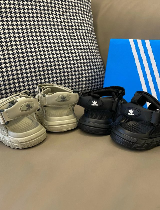 Adidas Children's Slippers Shoes: seller detail photo 6