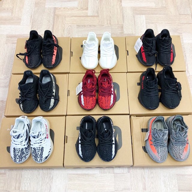 Yeezy Boost 350V2 Children's Shoes: seller detail photo 4