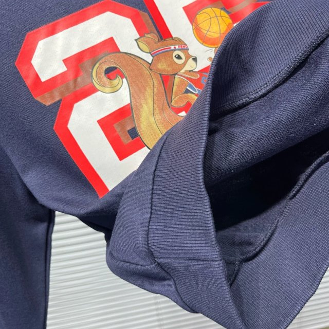 Fendi Children’s Hoodie: seller detail photo 4