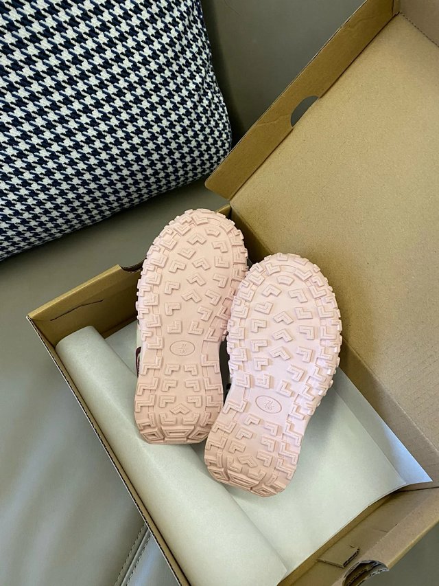 Nike Children's Shoes: seller detail photo 10
