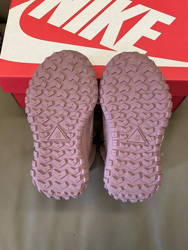 Nike children's Shoes: seller detail photo 10