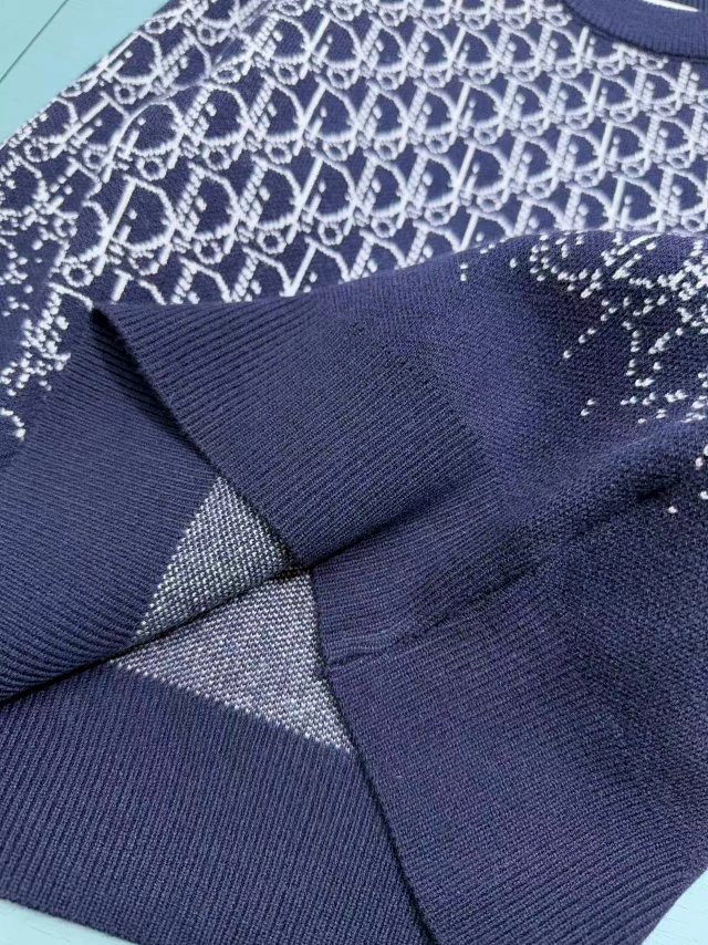 Dior Children's Hoodie: seller detail photo 6