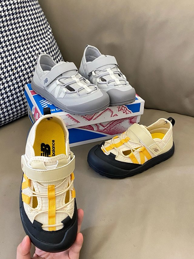 New Balance K3205 children's Shoes: seller detail photo 5