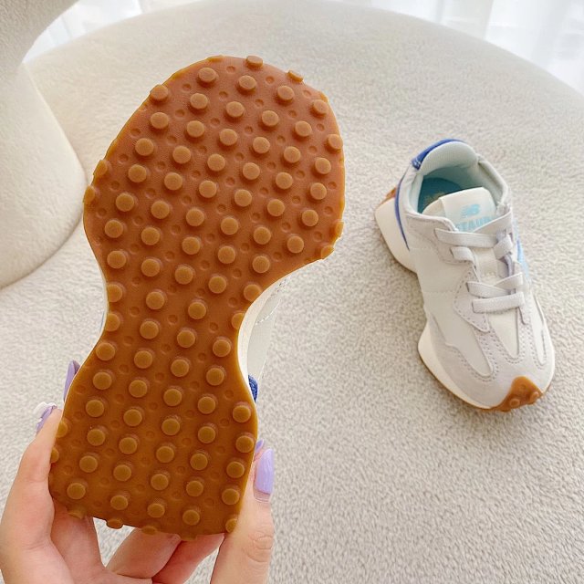 New Balance 327 children's Shoes: seller detail photo 14