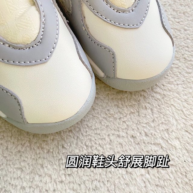 Nike Jordan Children's Shoes: seller detail photo 8