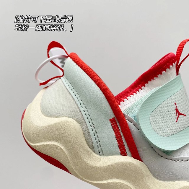 Nike Jordan children's slippers Shoes: seller detail photo 13